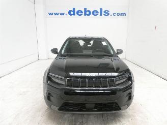 Damaged car Jeep Avenger LONGITUDE 2025/5