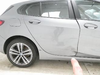 BMW 1-serie 1.5I picture 10