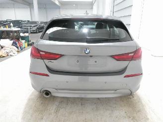 BMW 1-serie 1.5I picture 7