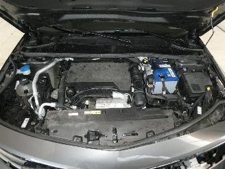 Opel Astra 1.2 EDITION picture 26