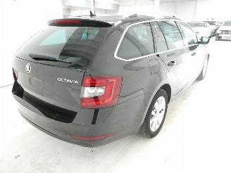 Skoda Octavia AMBITION picture 13