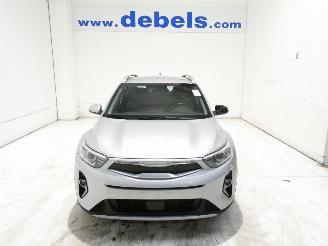 skadebil auto Kia Stonic  2023/8