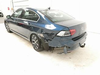 Volkswagen Passat GTE picture 4