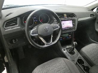 Volkswagen Tiguan LIFE picture 17