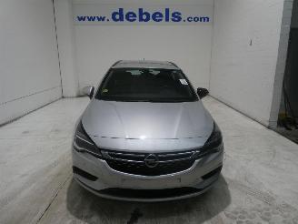 Damaged car Opel Astra 1.6D  EDITION 2017/5
