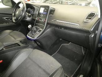 Renault Scenic 1.5 D  INTENS picture 15