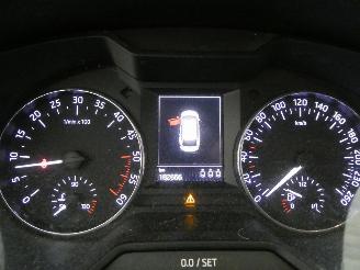 Skoda Octavia 1.6D picture 11