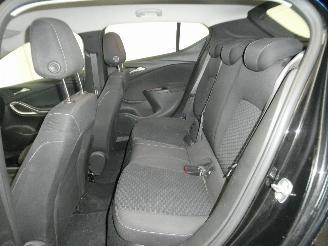 Opel Astra 1.5D EDITION picture 21