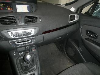 Renault Scenic 1.4 III EXPRESSIO picture 17