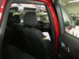 Opel Crossland 1.2 picture 13