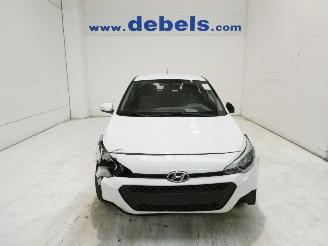 Schadeauto Hyundai I-20 1.3 2016/6