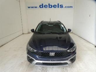 krockskadad bil auto Fiat Tipo BERLINE 2021/6