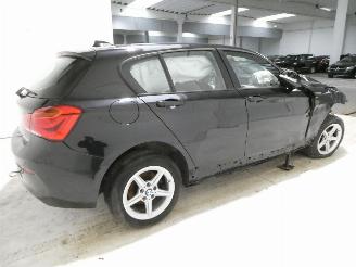 BMW 1-serie 1.5D picture 6