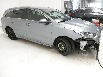 Kia Cee d 1.6 D picture 8