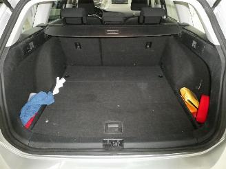 Volkswagen Golf 1.6D VARIANT TRENDLI picture 18