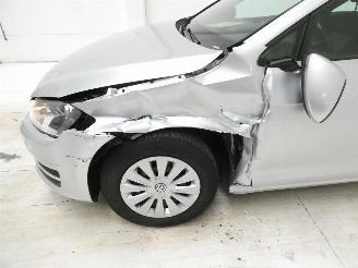 Volkswagen Golf 1.6D VARIANT TRENDLI picture 4