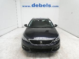 damaged passenger cars Peugeot 308 II SW STYLE 2020/6