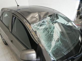 Kia Picanto  picture 16