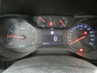 Opel Corsa  picture 14