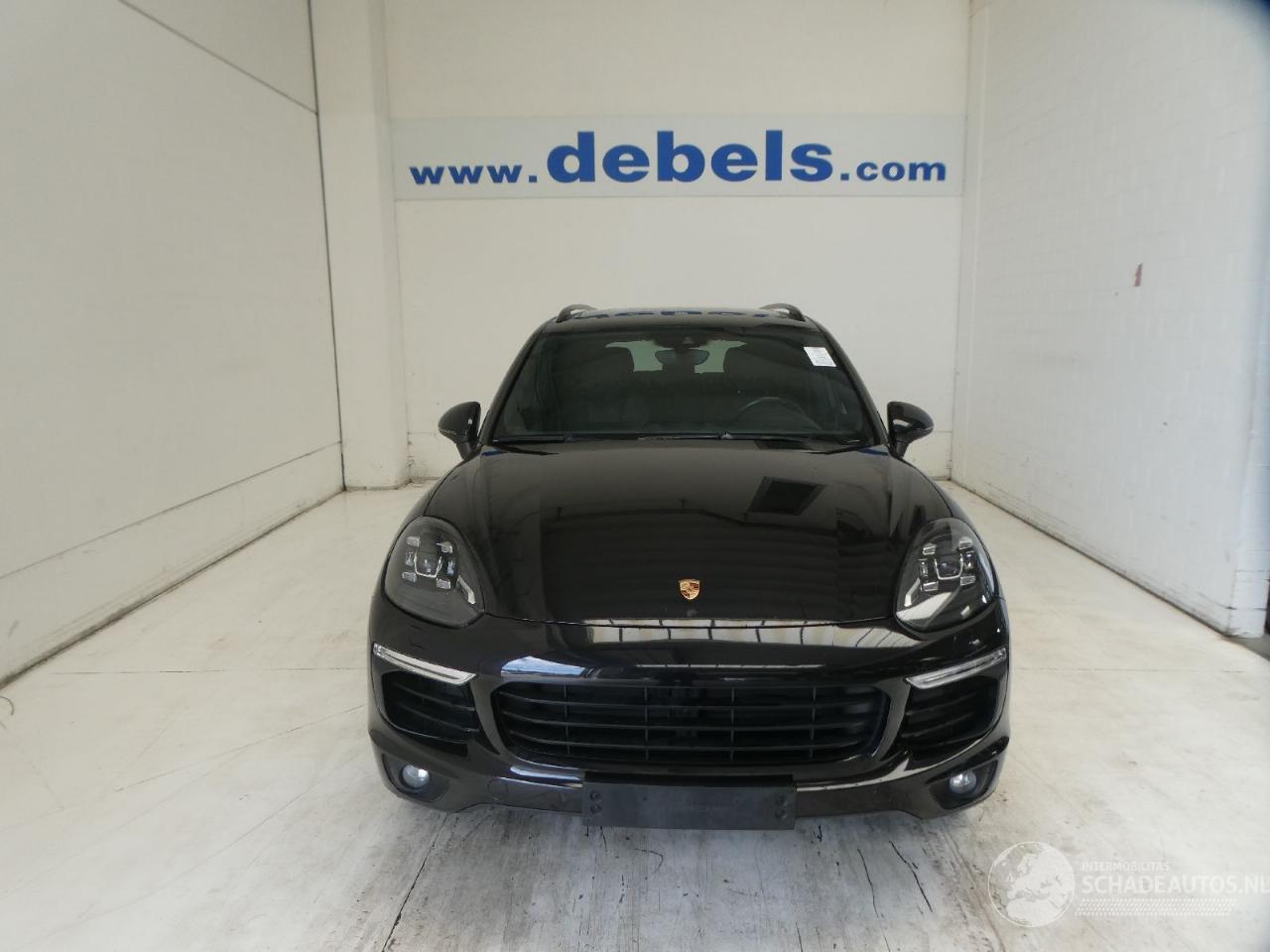Porsche Cayenne E-HYBRID
