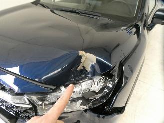 Suzuki SX4 S-CROSS picture 5