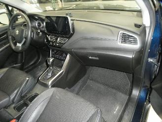 Suzuki SX4 S-CROSS picture 13