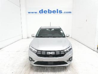 Damaged car Dacia Sandero  2024/4