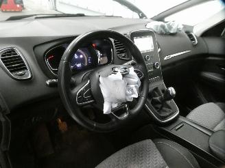 Renault Scenic IV LIMITED picture 15