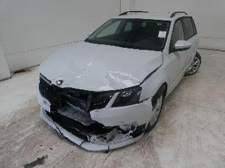 Skoda Octavia AMBITION picture 3