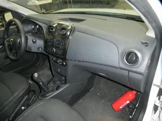 Dacia Logan LAUREATE picture 18