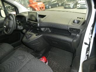 Opel Combo 1.5D   E CARGO picture 14
