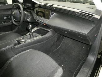 Peugeot 308 1.5D   III ALLURE picture 13