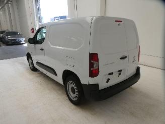 Peugeot Partner 1.5D picture 4
