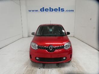 skadebil auto Renault Twingo III TECHNO 2024/6