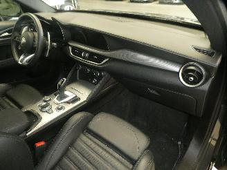Alfa Romeo Stelvio 2.2D picture 11