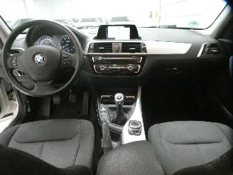 BMW 1-serie 1.5D picture 13