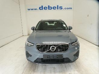 Damaged car Volvo XC40 MOMENTUM 2023/1