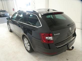 Skoda Octavia AMBITION picture 5