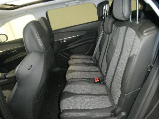Peugeot 5008 II ALLURE picture 17