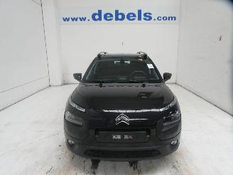 Damaged car Citroën C4 FEEL 2017/3