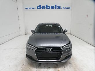uszkodzony samochody osobowe Audi A3 SPORTBACK 2019/3