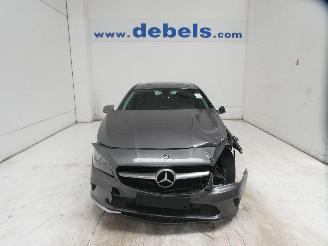 damaged passenger cars Mercedes Cla-klasse  2018/1