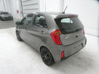Kia Picanto  picture 8