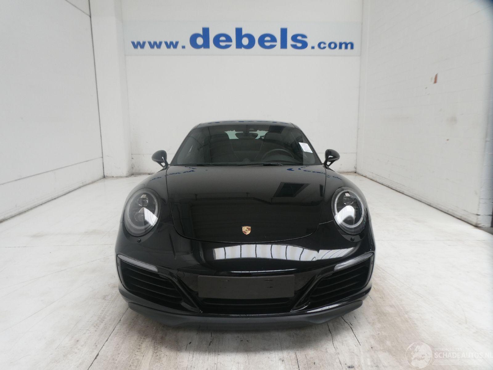 Porsche 911 CARRERA 4S COUPE