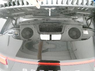 Porsche 911 CARRERA 4S COUPE picture 18