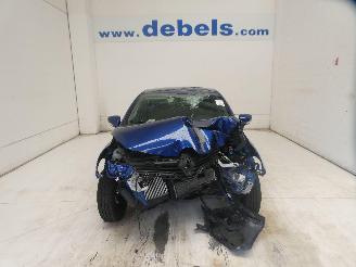 Schadeauto Renault Clio LIFE 2019/1