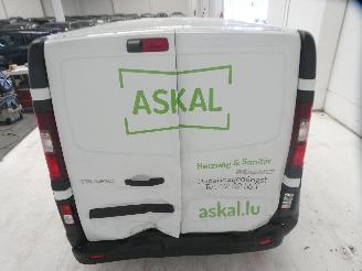 Renault Trafic 2.0D picture 6