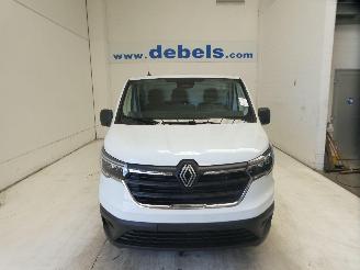 uszkodzony samochody osobowe Renault Trafic 2.0D 2025/10