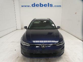 uszkodzony samochody osobowe Volkswagen Golf VARIANT LIFE 2022/7