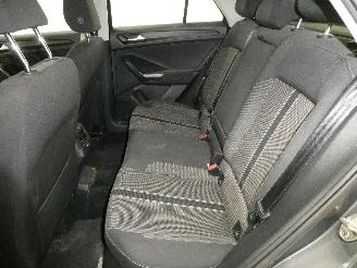 Volkswagen T-Roc 1.0 TSI picture 19
